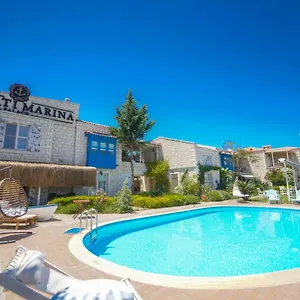 2* Herberg Marina Palace