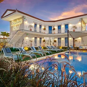  Hotel Rhodium