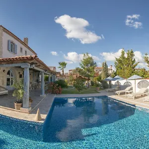 3* Mini-hôtel Moy