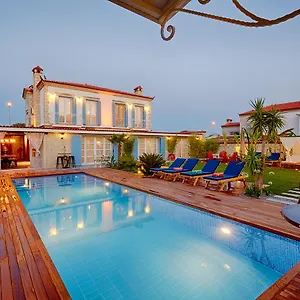 2* Hotel Alakapi &